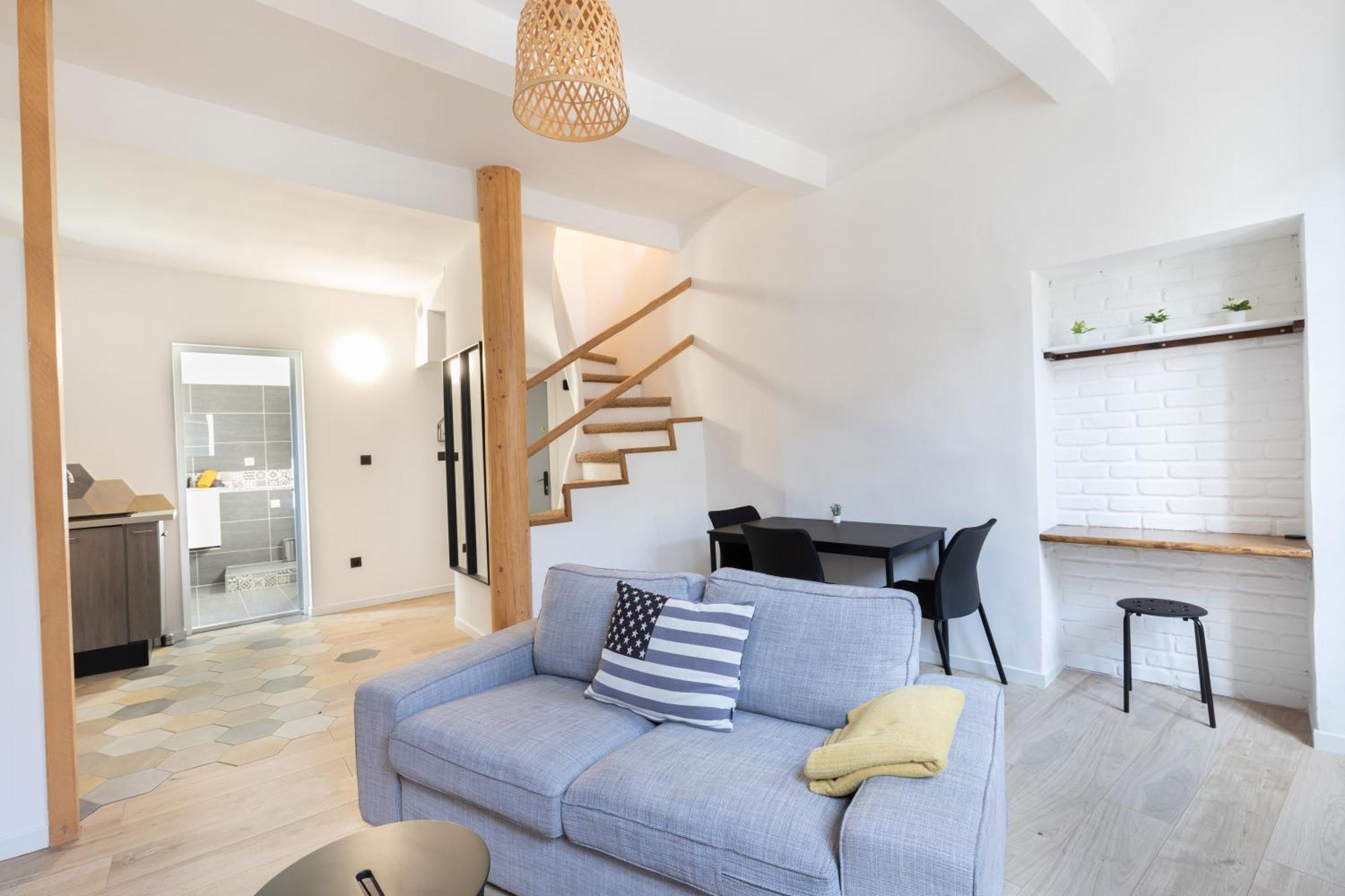 Le Duplex - Hypercentre - Wifi Apartment Carpentras Bagian luar foto