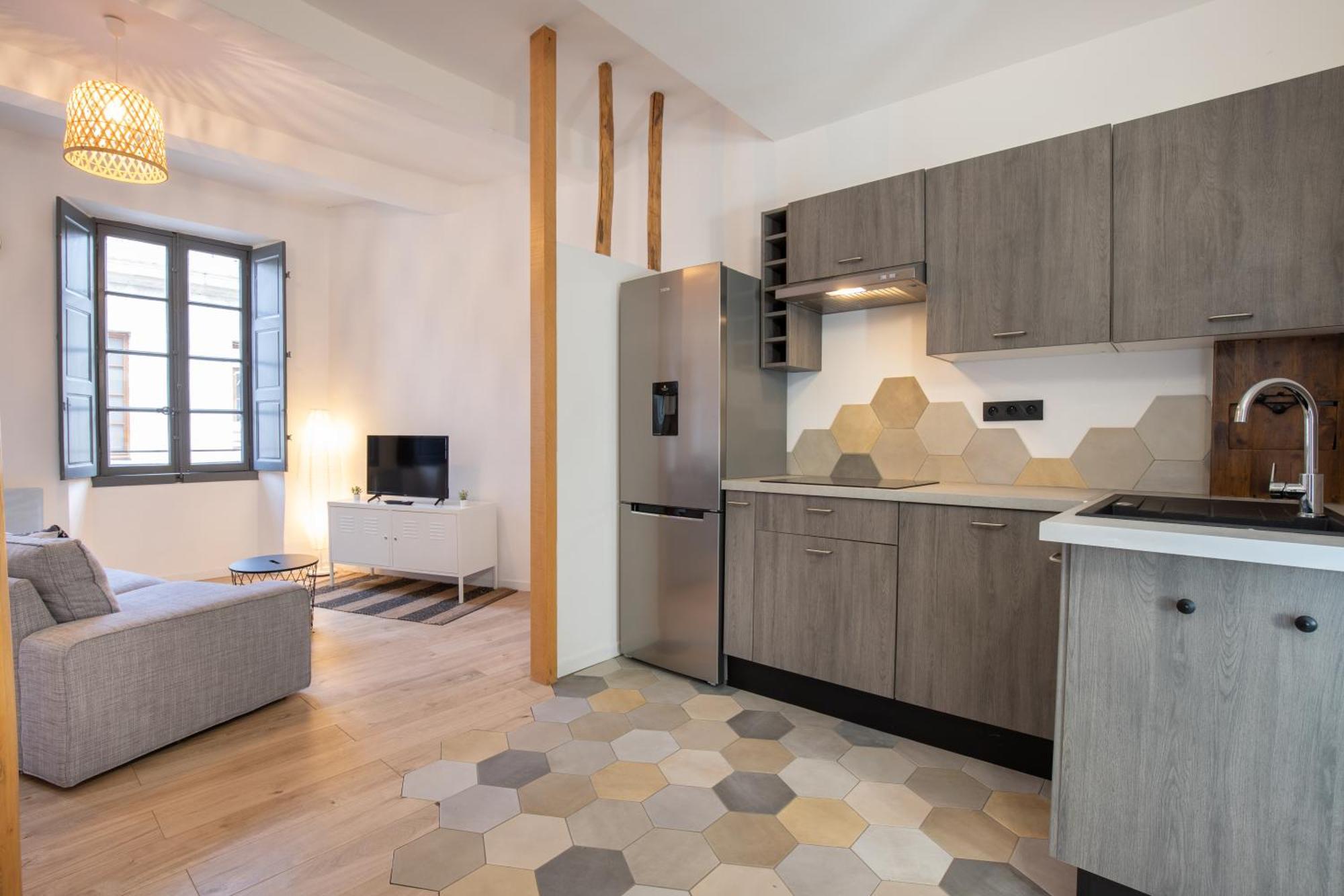 Le Duplex - Hypercentre - Wifi Apartment Carpentras Bagian luar foto