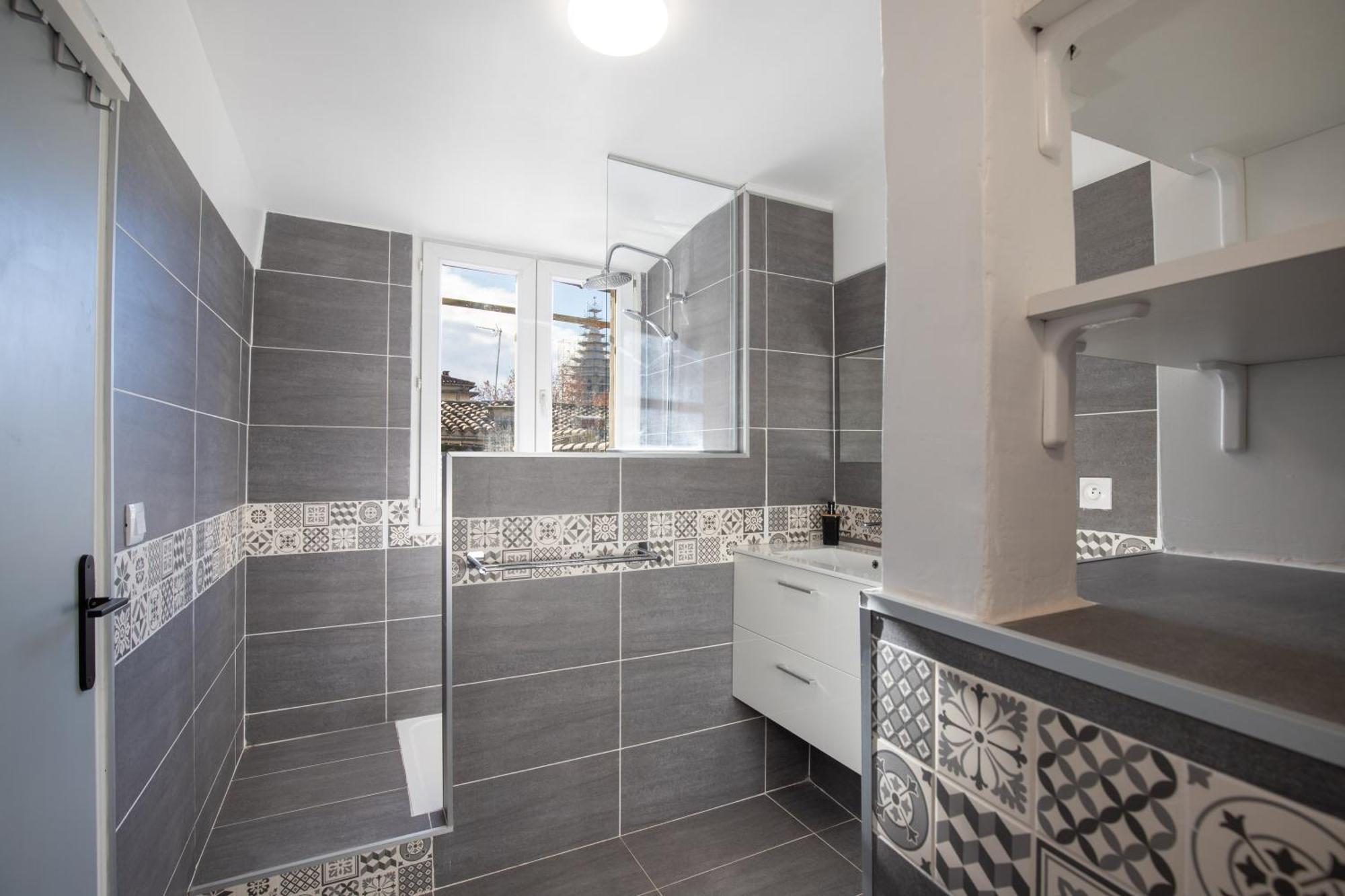 Le Duplex - Hypercentre - Wifi Apartment Carpentras Bagian luar foto